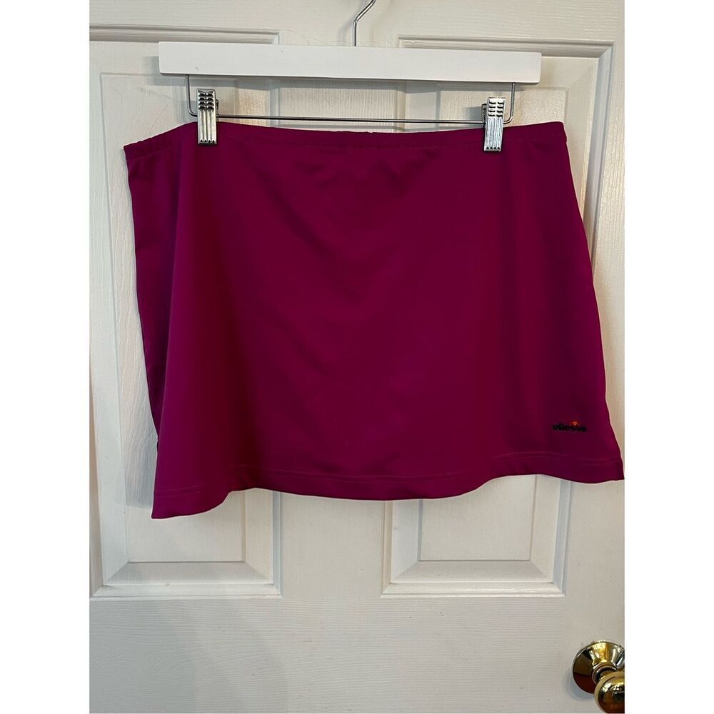 Ellesse Magenta Athletic Tennis Skirt w/ Built in Shorts sz XL EUC